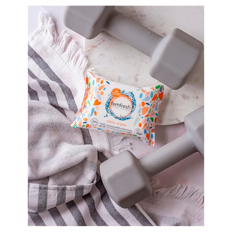 image 1 of Femfresh Intimate Wipes 25 Pack