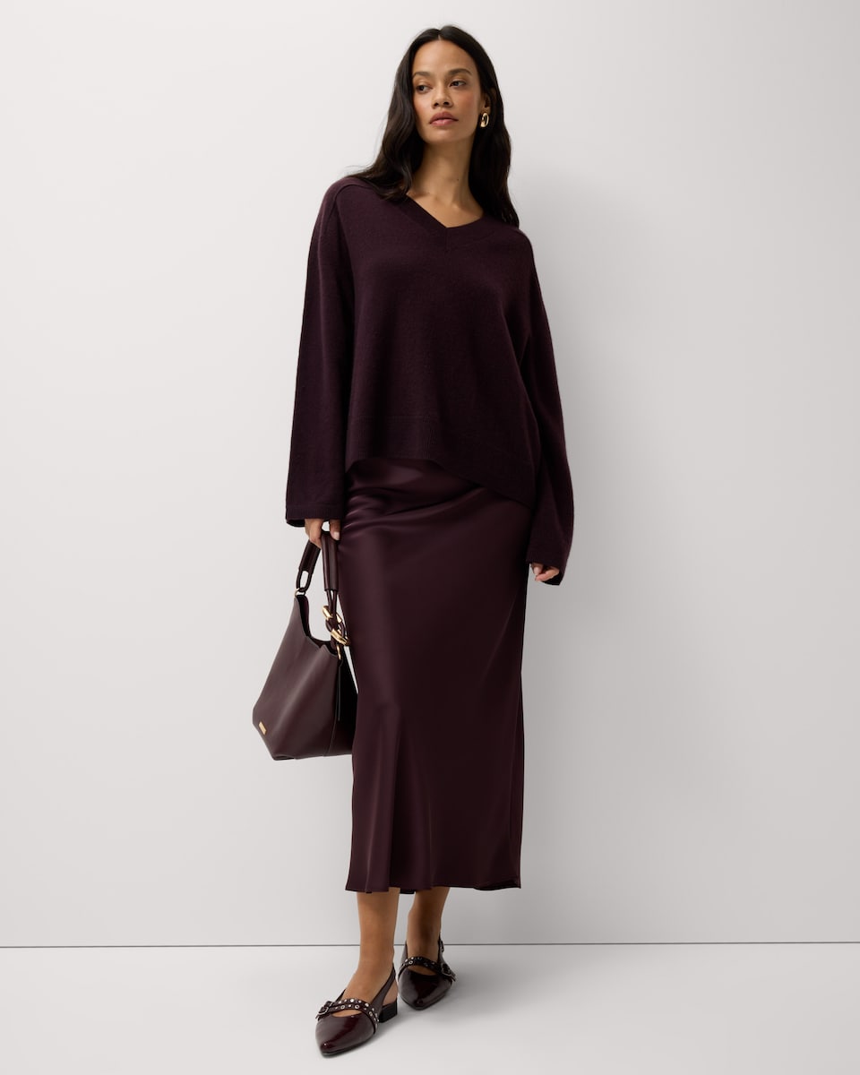 image 1 of F&F Pure Cashmere V Neck Jumper in Burgundy