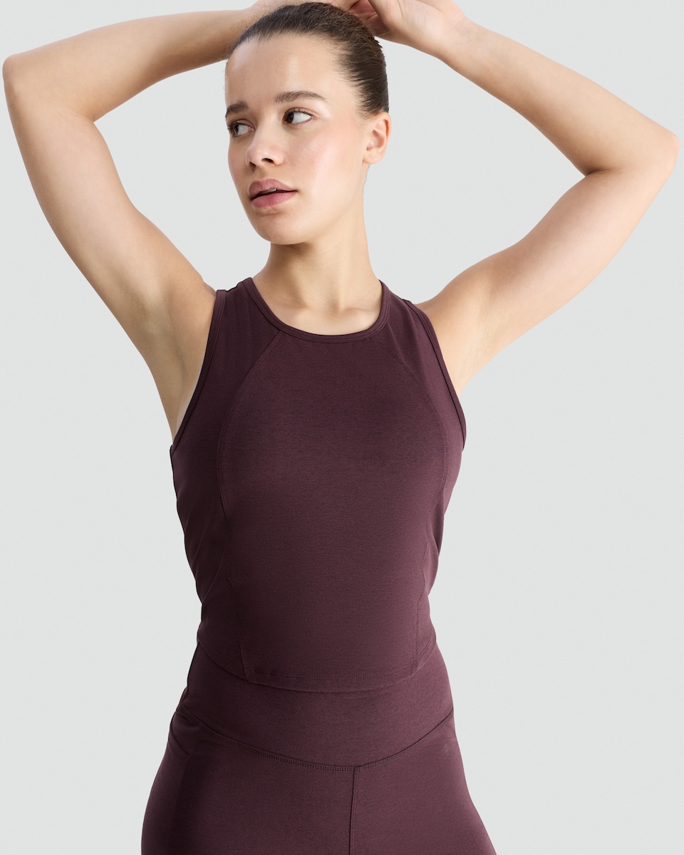 image 1 of F&F Active Quick Dry Crop Top in Berry