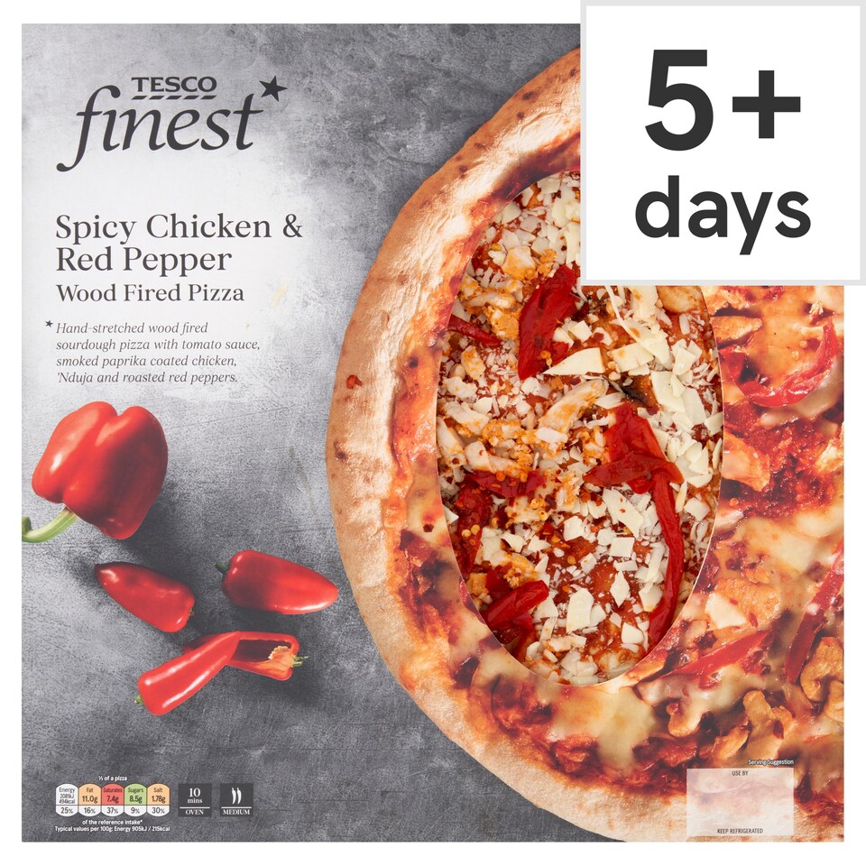 Tesco Finest Spicy Chicken And Red Pepper Wdfired Pizza 500G