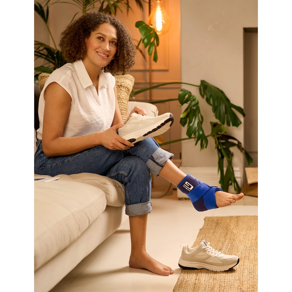 image 1 of Neo G Ankle Support With Figure Of 8 Strap One Size