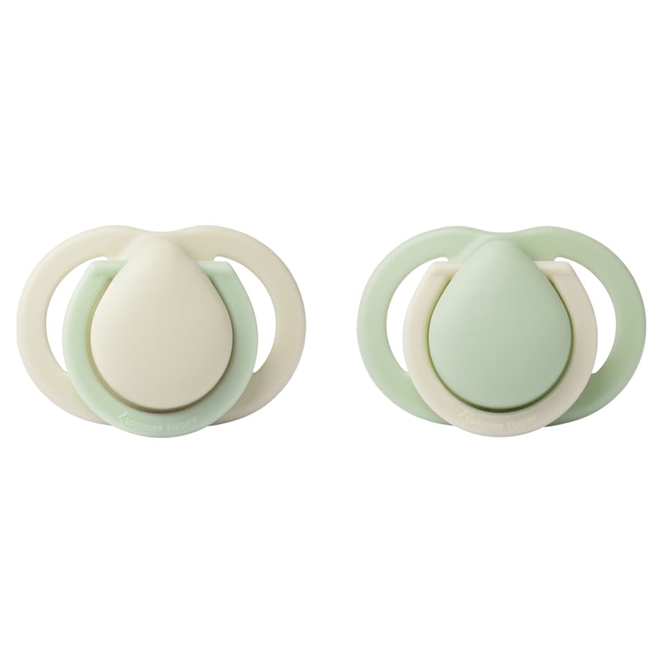 image 1 of Tommee Tippee Newborn Soothers, 0-2 months, Pack of 2