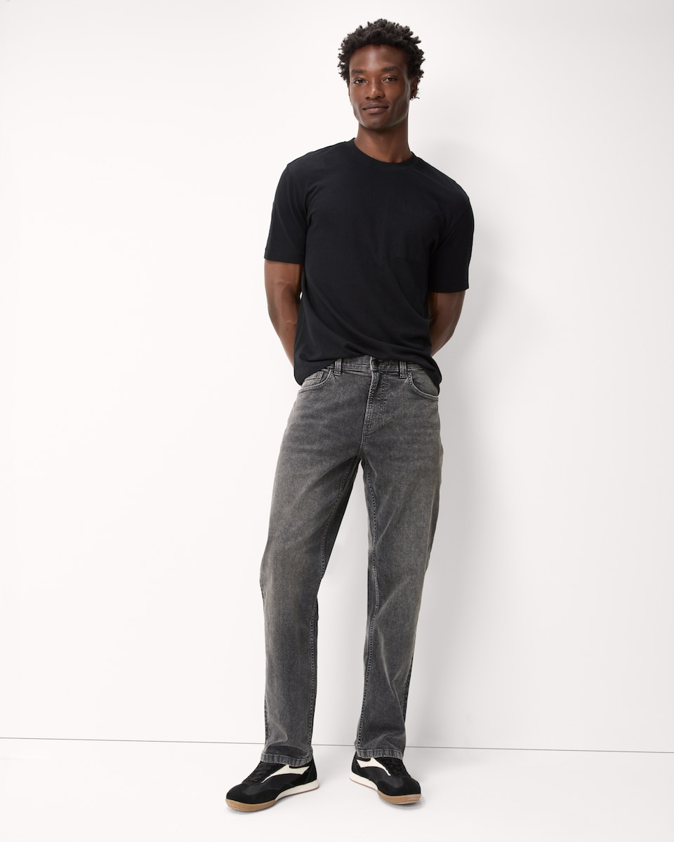 image 1 of F&F Cotton Rich FREEFIT® Relaxed Fit Jeans in Black