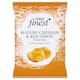 obrázok 2 z Tesco Finest Smažené zemiakové lupienky s príchuťou syra cheddar a červenej cibule 150 g