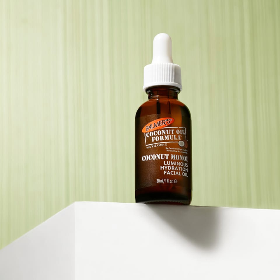 image 1 of Palmers Coconut Monoi Luminous Facial Oil 30Ml