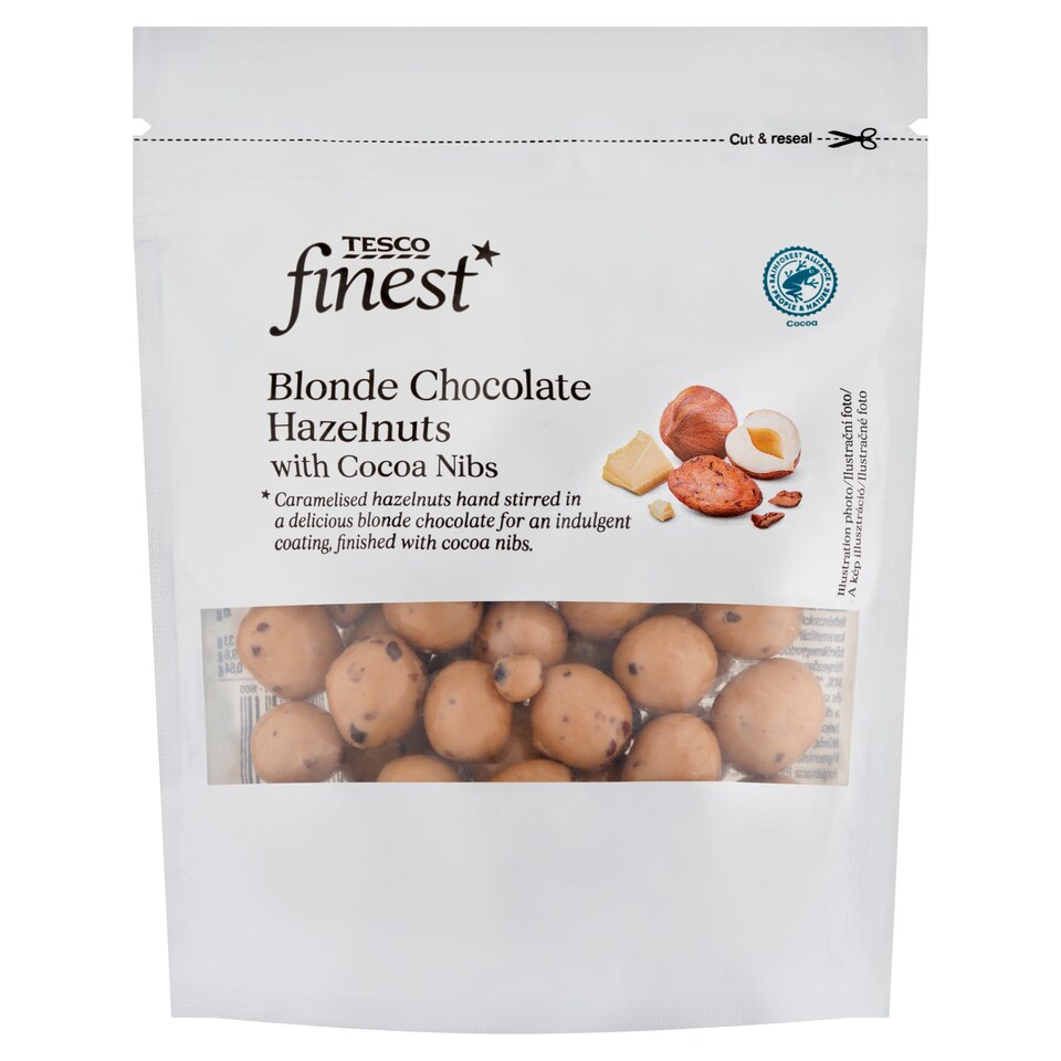 Tesco Finest Blonde Chocolate Hazelnuts with Cocoa Nibs 150 g