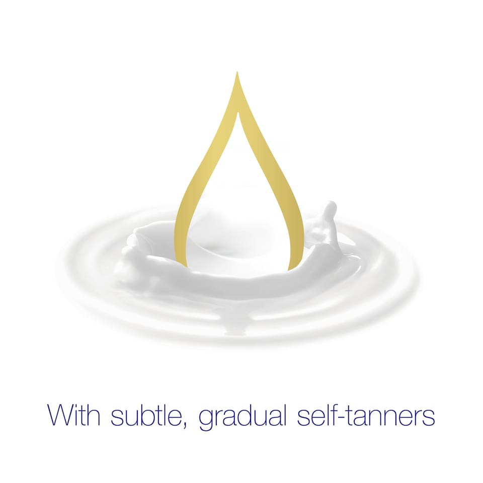 image 1 of Dove Visibleglow Gradual Self Tan Fair Medium 400Ml