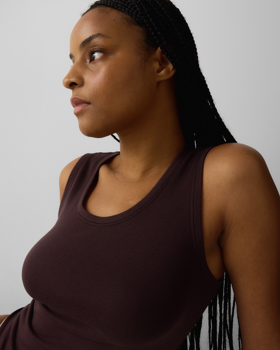 image 1 of F&F WARMPLUS™ Medium Warmth Thermal Vest in Chocolate