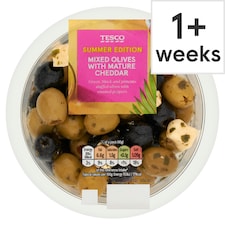 Tesco Mixed Olives With Mature Cheddar 200g