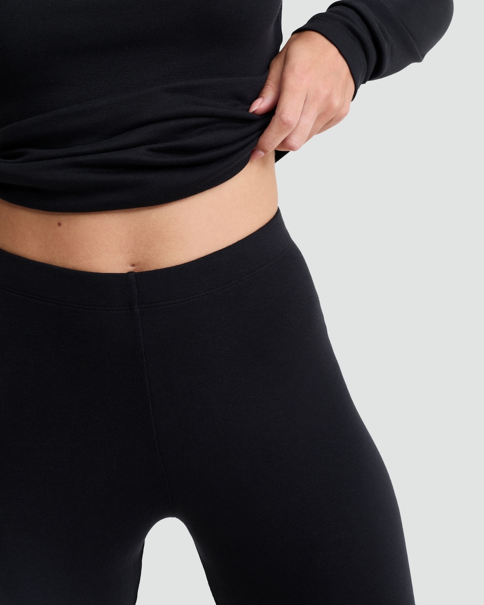 image 1 of F&F WARMPLUS™ Medium Warmth Thermal Leggings in Black