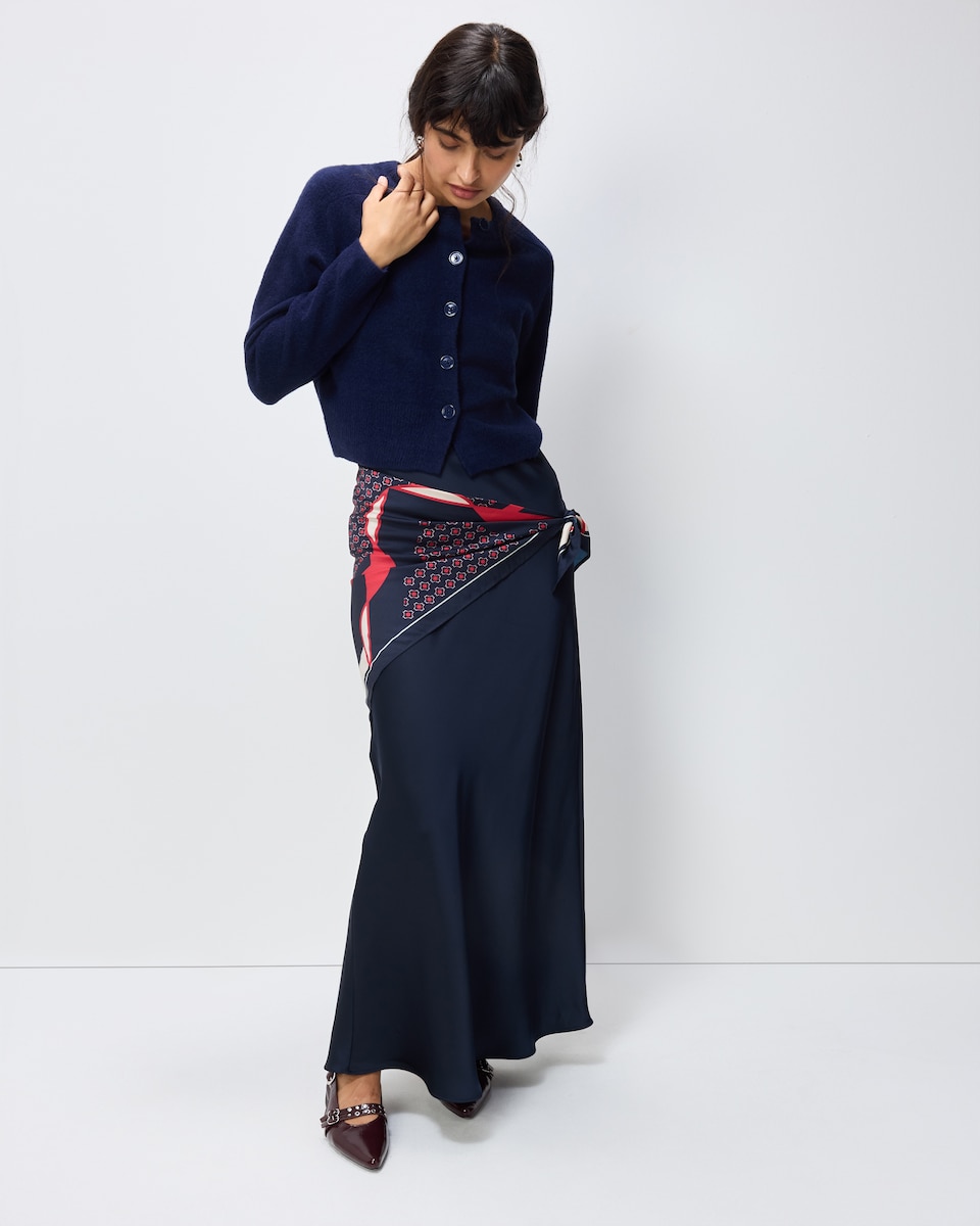 image 1 of F&F Knitted Crew Neck Cardigan in Navy