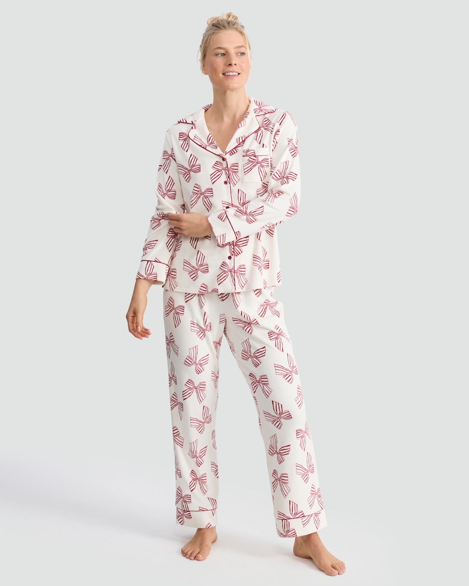 image 1 of F&F Fleece Bow Print Revere Pyjamas Set in Cream