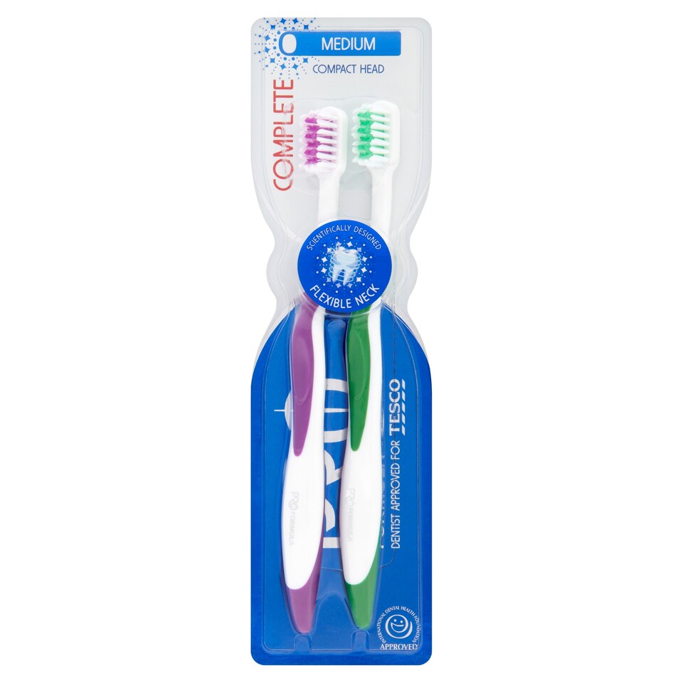Pro-Formula Twin Pack Medium Toothbrush