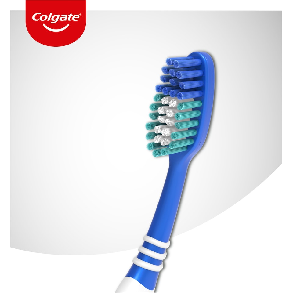 Colgate Extra Clean közepes fogkefe 2 db  1. kép