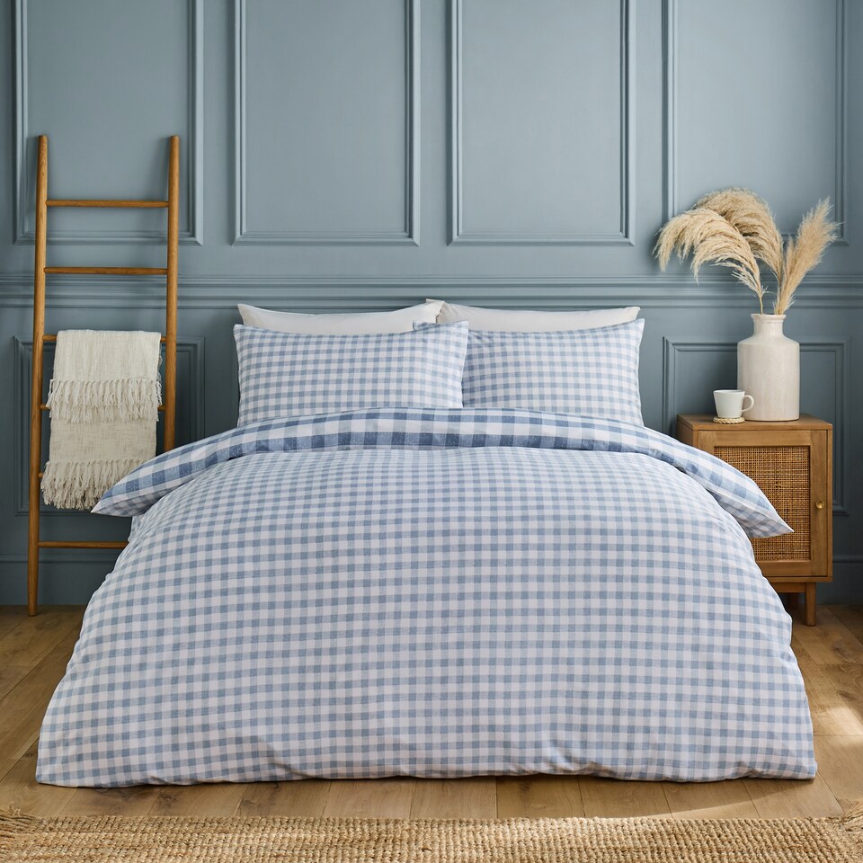 image 1 of Silentnight Refresh Blue Check Duvet Set King