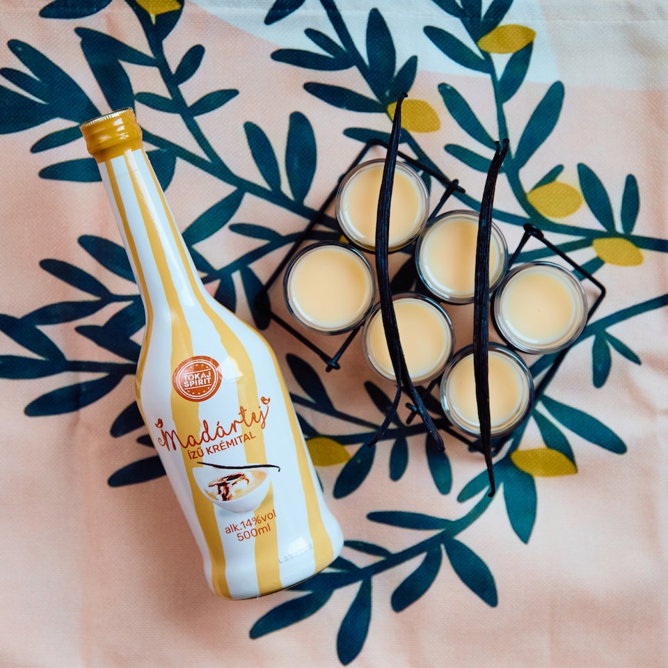 Tokaj Spirit madártej ízű krémital 14% 500 ml  1. kép