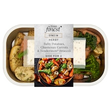 Tesco Finest Dine In Baby Potato Traybake with Chantenay Carrots & Tenderstem Broccoli 425g