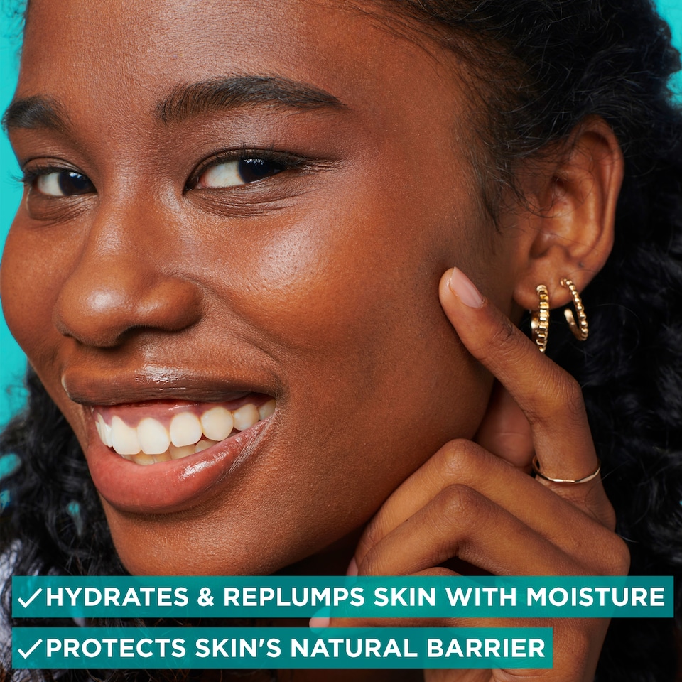 image 1 of Garnier Skinactive Soothing Aloe Cream Cleanser 250ml