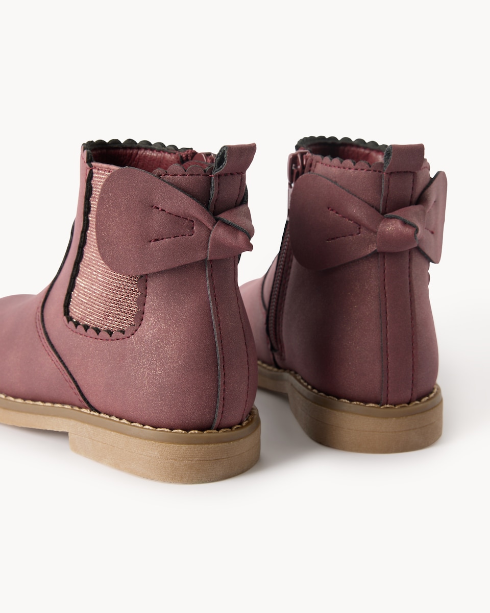 image 1 of F&F Girls Faux Leather Bow Chelsea Boots in Burgundy
