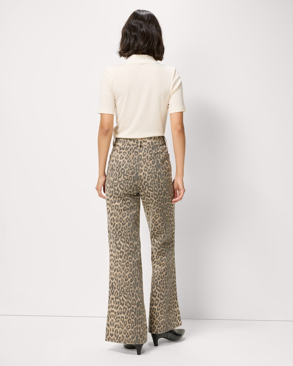 image 1 of F&F High Rise Leopard Print Flared Jeans in Brown