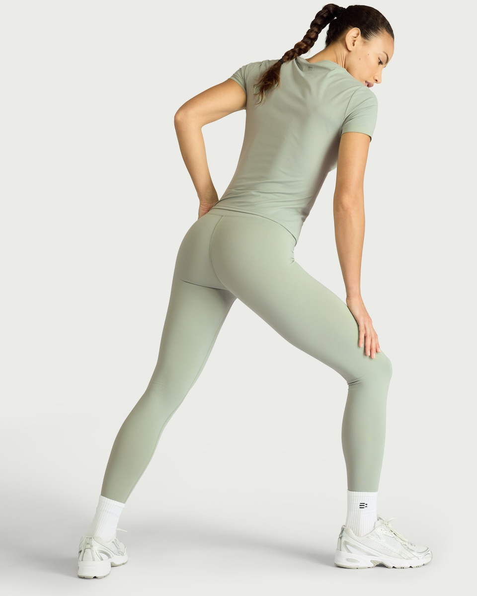 image 1 of F&F Active EVERYHOUR High Waisted Leggings in Teal