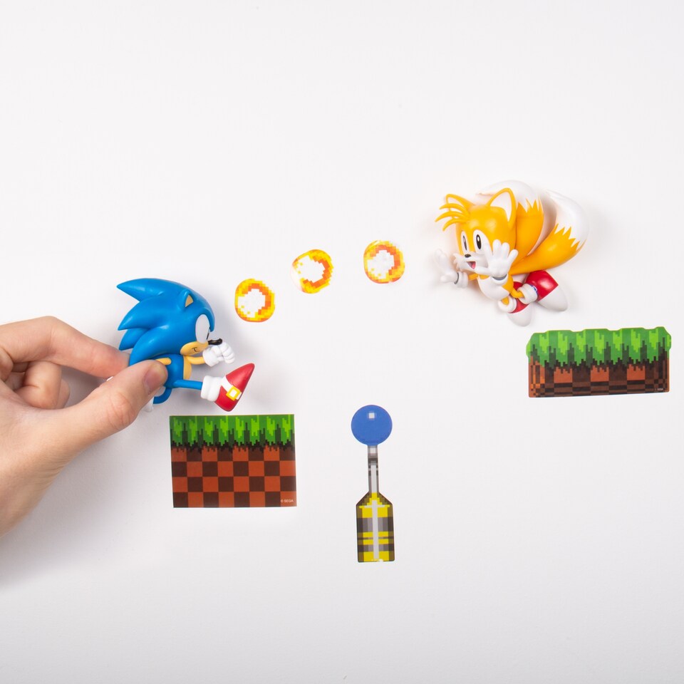 image 1 of Sonic The Hedgehog Comic-ons