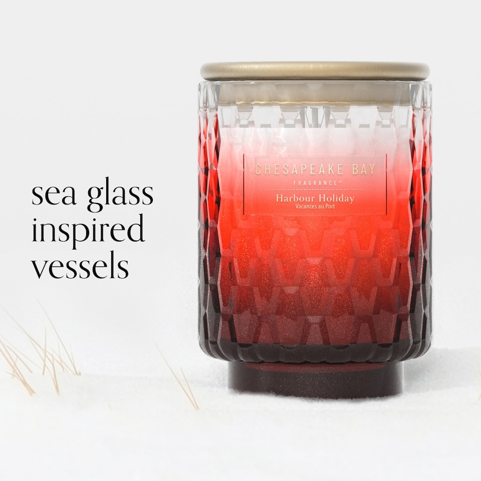 image 1 of Chesapeake Bay Harbour Holiday Medium Candle 227g