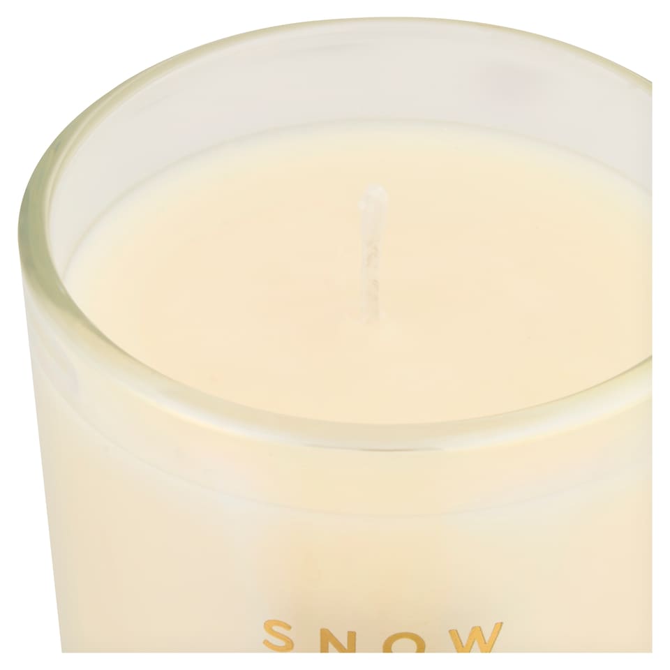 image 1 of F&F Home Floral Bouquet Small Candle Snowdrop 155g