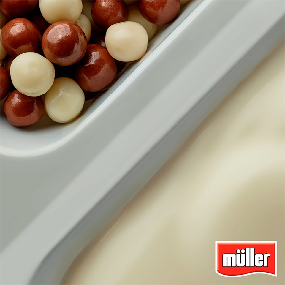 image 1 of Muller Corner Vanilla & Banana Yogurts with Chocolate Balls & Flakes 6 x 124g
