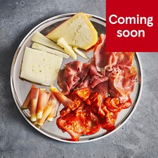 90. Tesco Finest Spanish Cured Meat & Cheese Platter 665g (Serves 10)