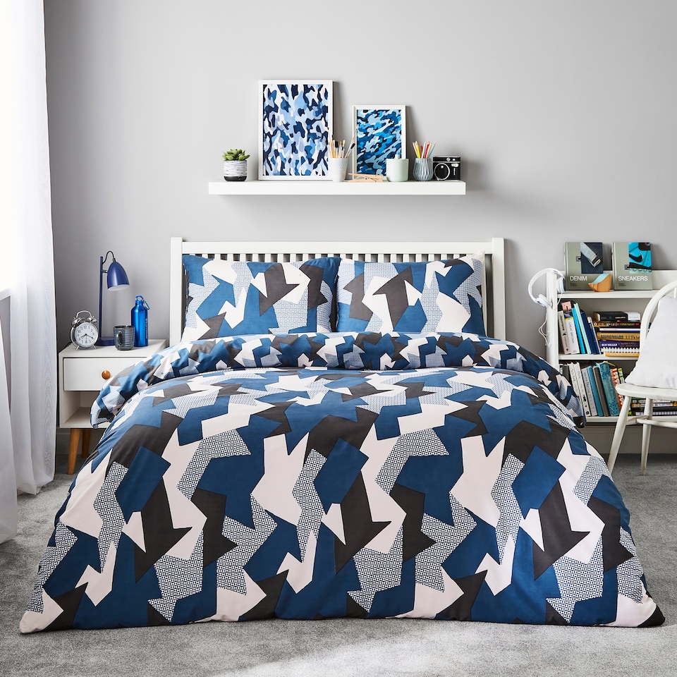 image 1 of SILENTNIGHT GEO CAMO DUVET SET DOUBLE