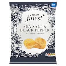 Tesco Finest Smažené zemiakové lupienky s čiernym korením a morskou soľou 150 g