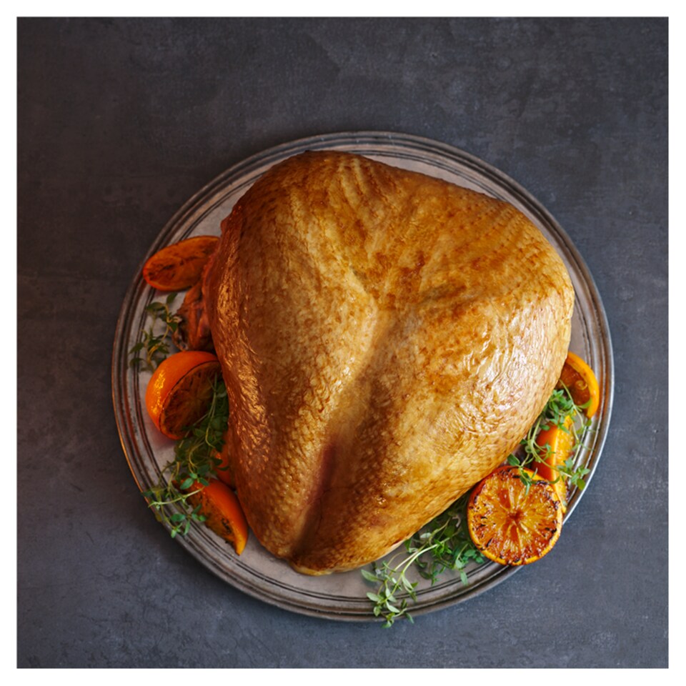Tesco Basted Turkey Crown Large 3.2kg-4.09kg Serves 12-15