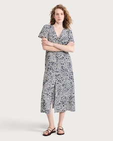 F&F Floral Print V Neck Midi Dress in Navy