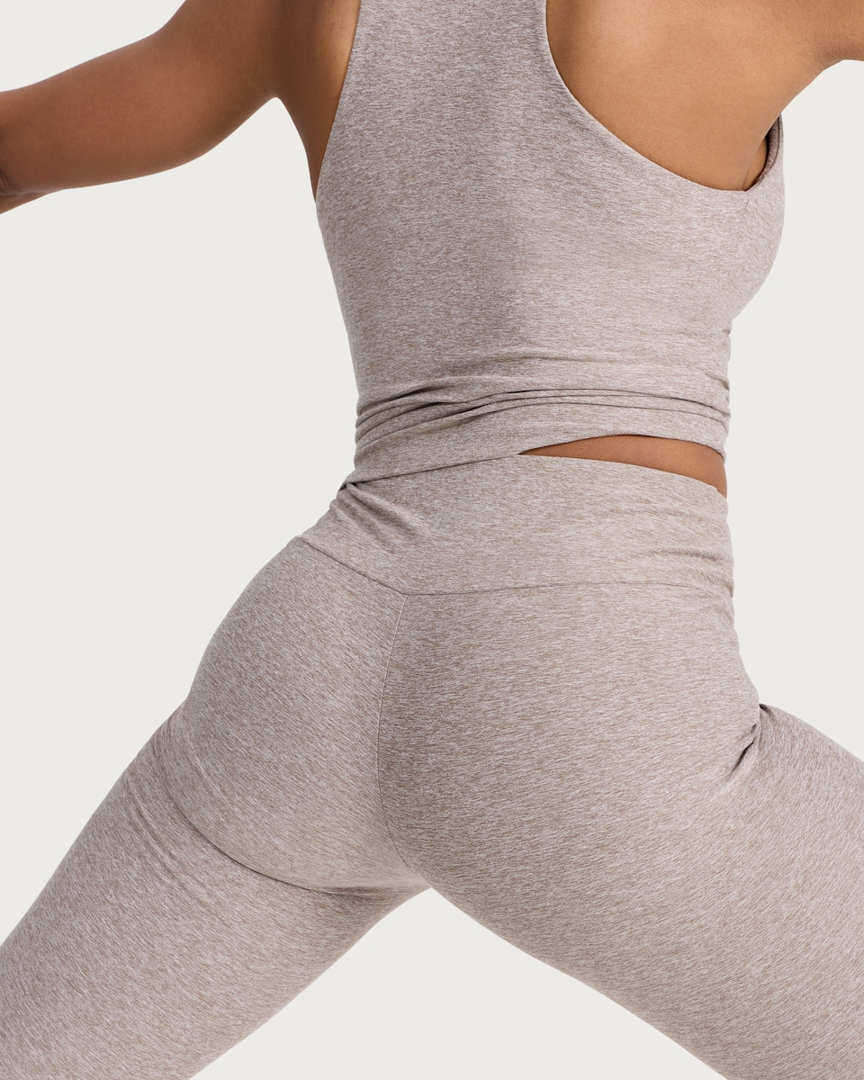 image 1 of F&F Active ULTRASTRETCH High Waisted Leggings in Brown