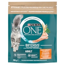 Purina One Complete Pet food for Adult Cats Rich in Chicken 800 g