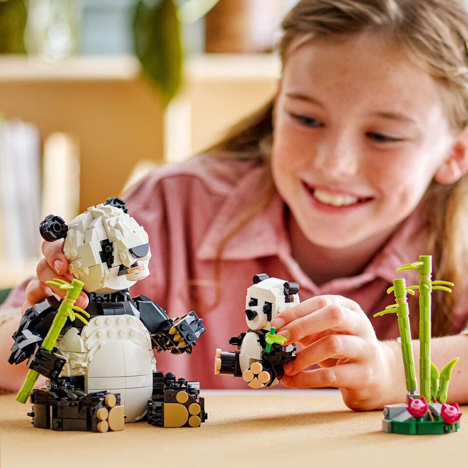 image 1 of LEGO Creator 3 in 1 31165 Wild Animals: Panda Family