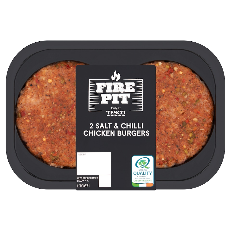 Tesco Fire Pit 2 Salt And Chilli Chicken Burgers 360G