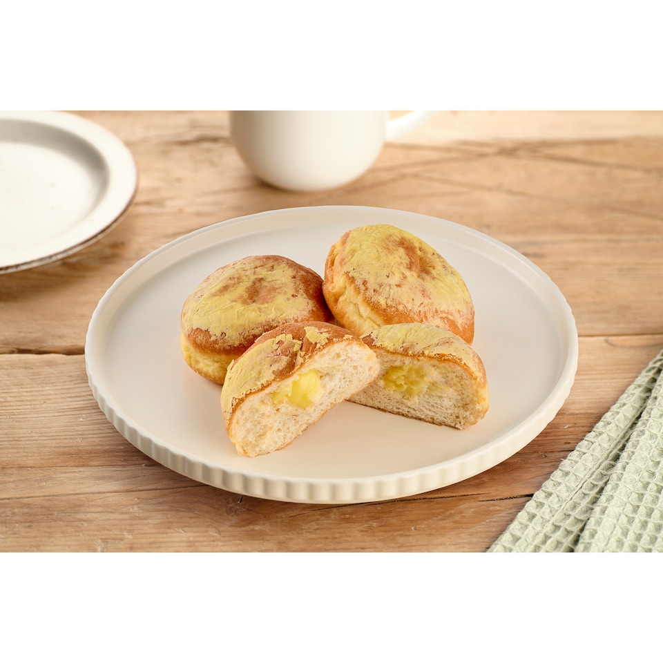 image 1 of Tesco Donut with Filling Vanilla Flavor 65 g