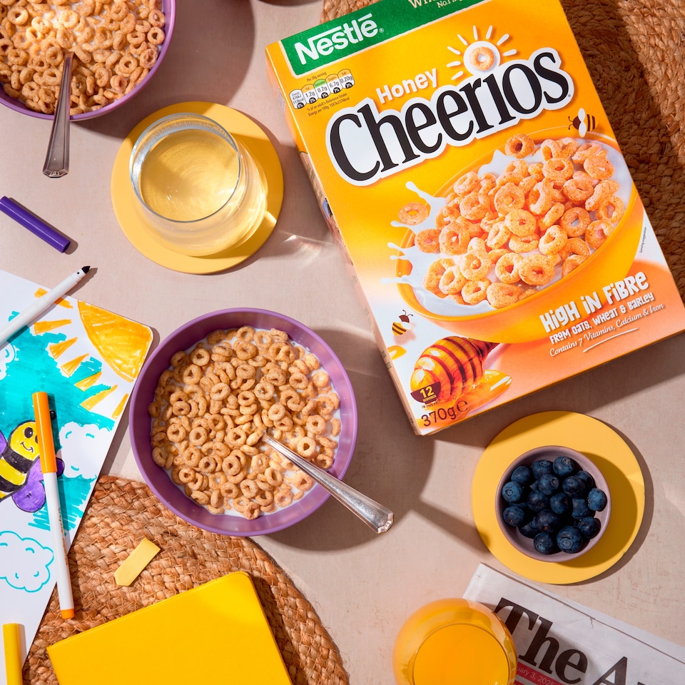 image 1 of Nestlé Cheerios Honey Multigrain Hoop Breakfast Cereal 575g