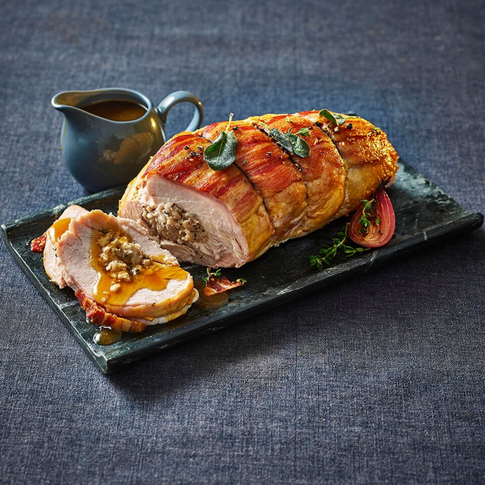 Tesco Finest Slow Cooked Free Range Bronze Turkey Breast Joint with