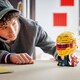 LEGO Editions 43022 Scuderia Ferrari HP Lewis Hamilton sisakja  4. kép