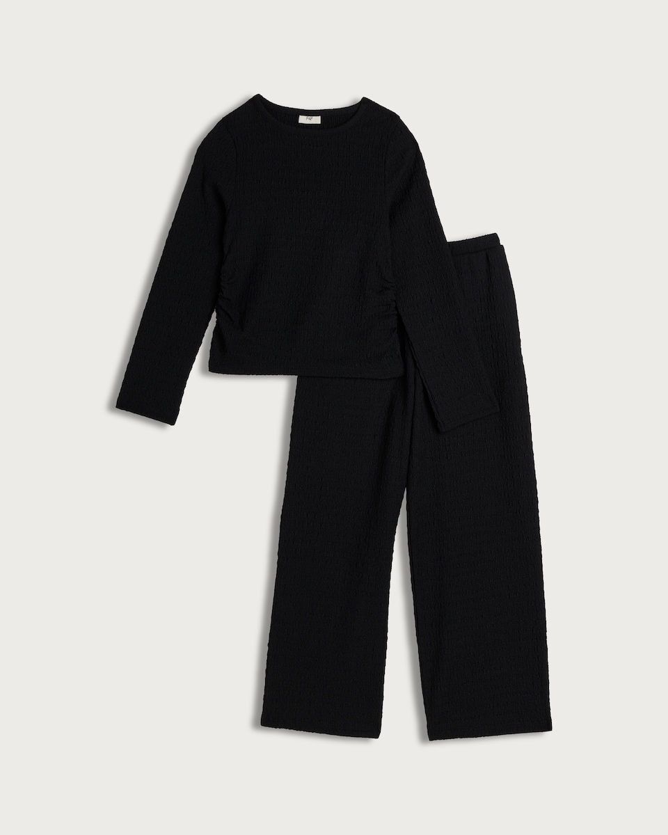 F&F Girls 2-Piece Crinkle Textured Long Sleeved Top and Trousers Set in Black