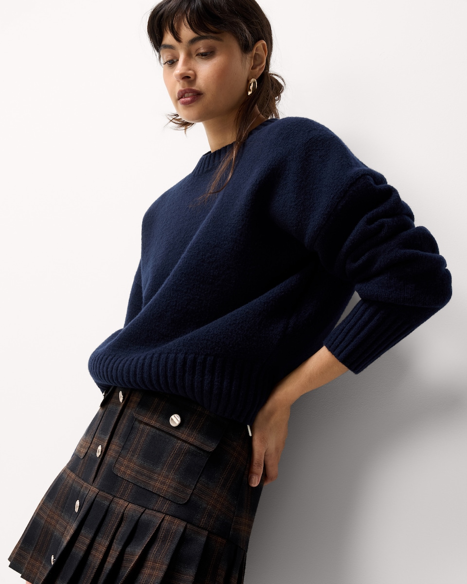 image 1 of F&F Knitted Cropped Jumper in Navy