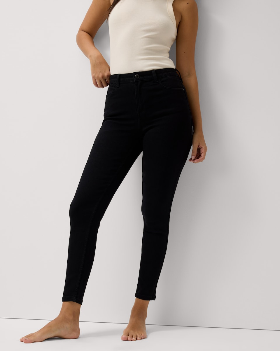 image 1 of F&F Low Rise Skinny Fit Jeans in Black
