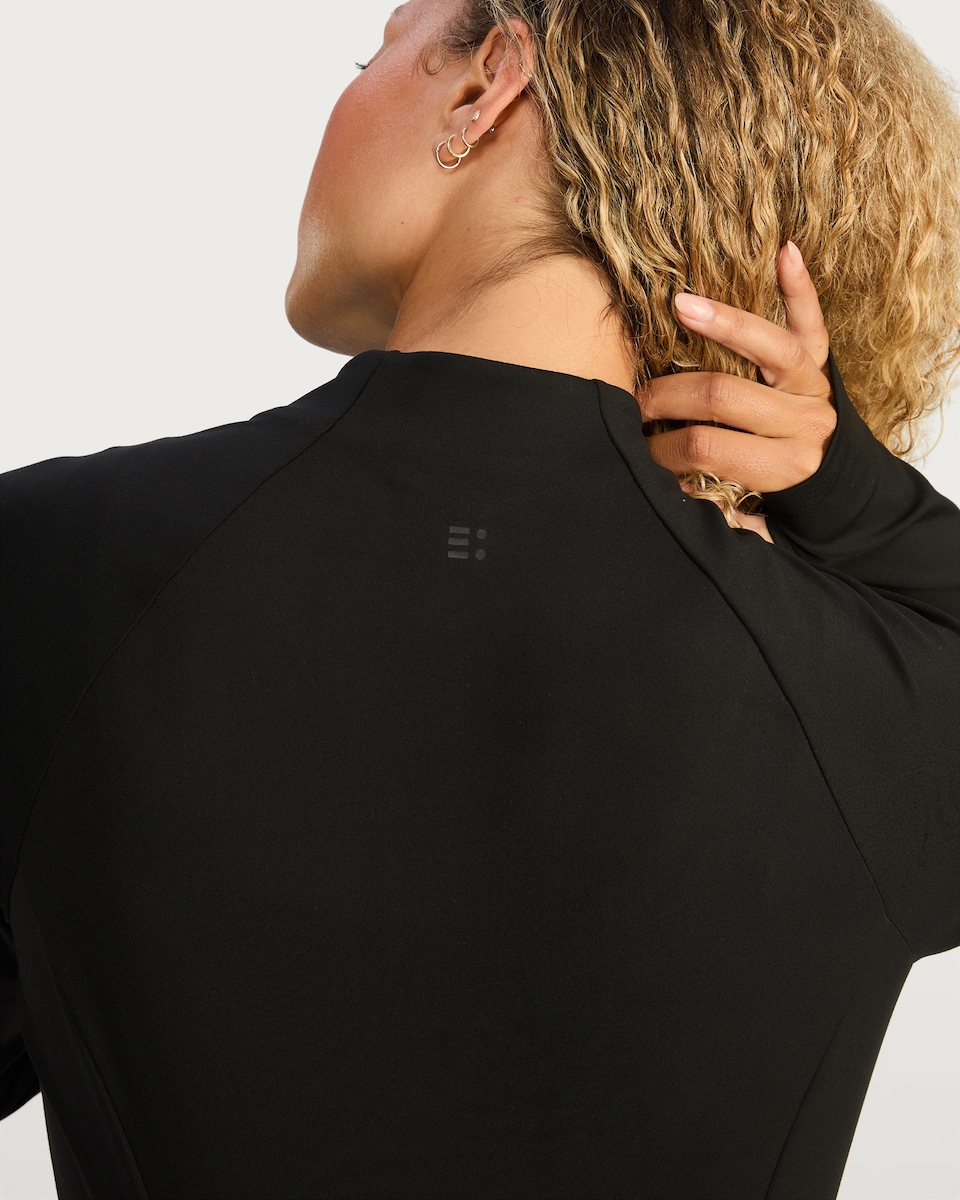 image 1 of F&F Active Long Sleeve Half Zip Jacket in Black