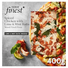 Tesco Finest Spiced Chicken With Lime & Mint Raita Pizza 400G