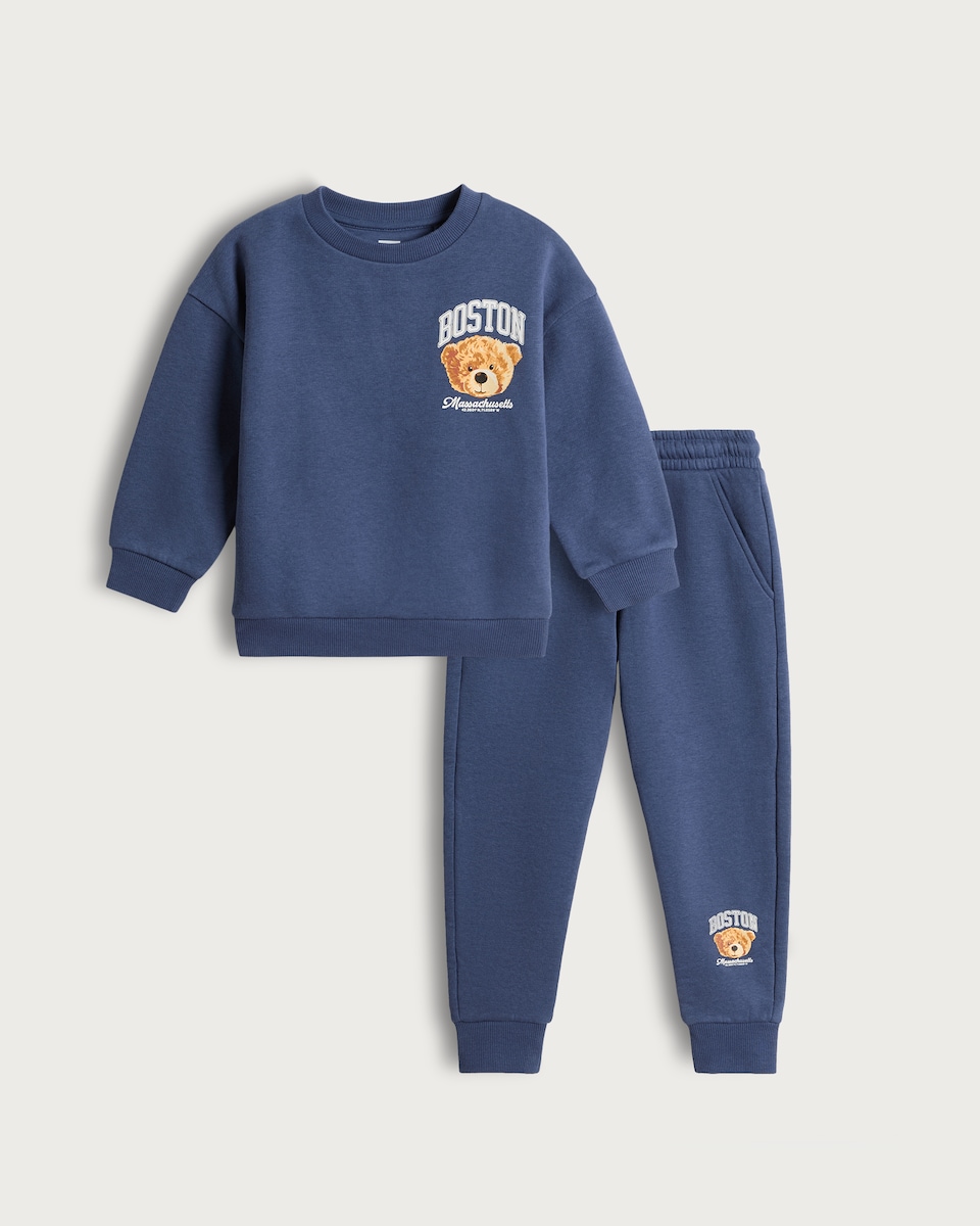 image 1 of F&F Boys 2-Piece Cotton Rich Boston Bear Sweatshirt and Joggers Set in Navy