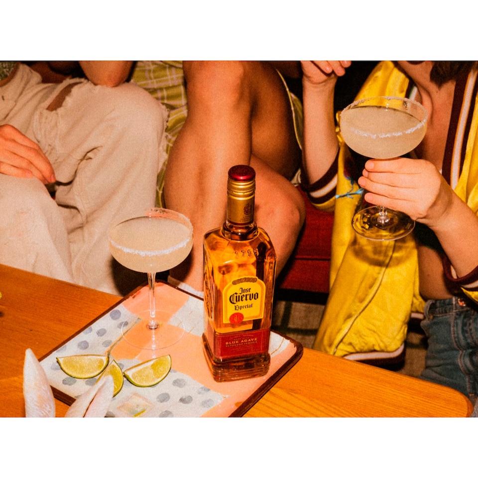 image 1 of Jose Cuervo Especial Reposado Tequila 70cl