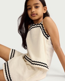 Girls Outfits & Sets